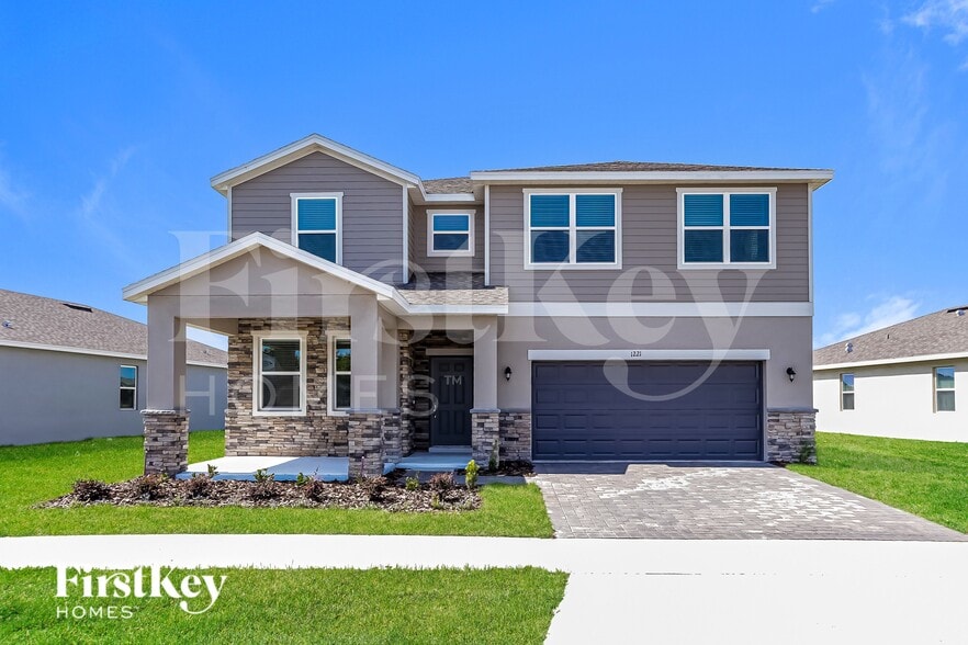 Primary Photo - 1221 Spokane Pt