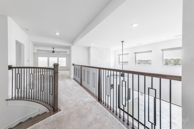 Building Photo - 7526 Sunny Oak Ln