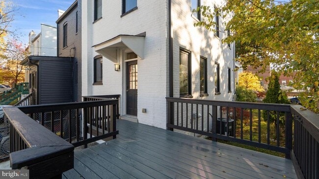 Building Photo - 6216 5th St NW