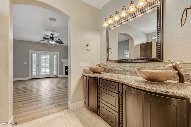 Building Photo - 4437 Verdiccio Ave