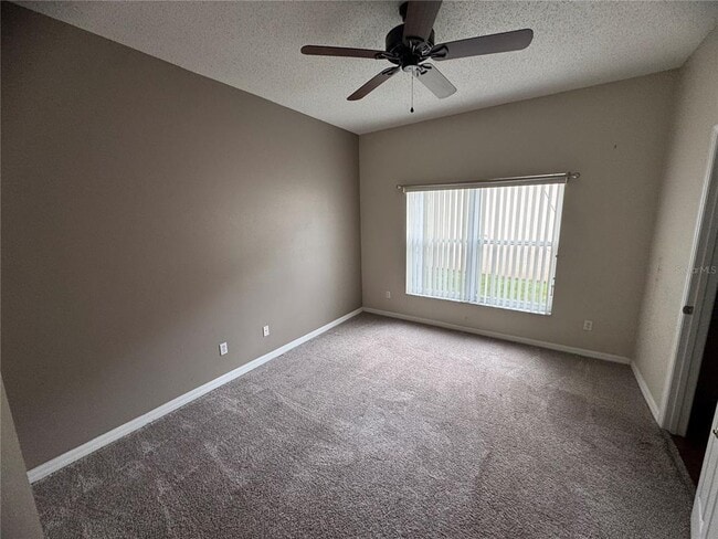 Building Photo - 648 Lockbreeze Dr