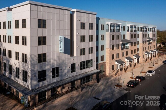 Building Photo - 8501 University Executive Park Dr