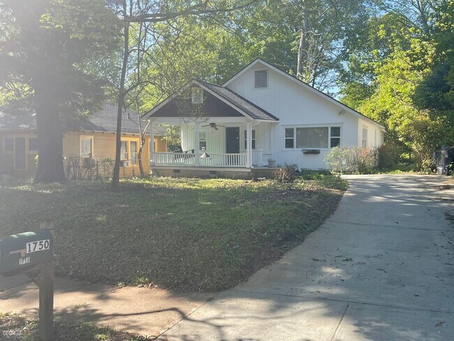 Building Photo - 1750 Linwood Ave