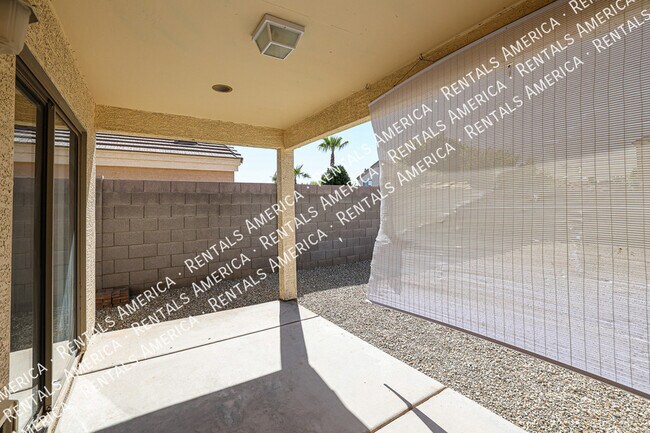 Building Photo - 13009 W Redfield Rd