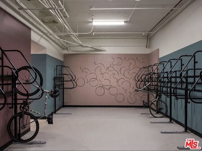 Building Photo - 750 Garland Ave