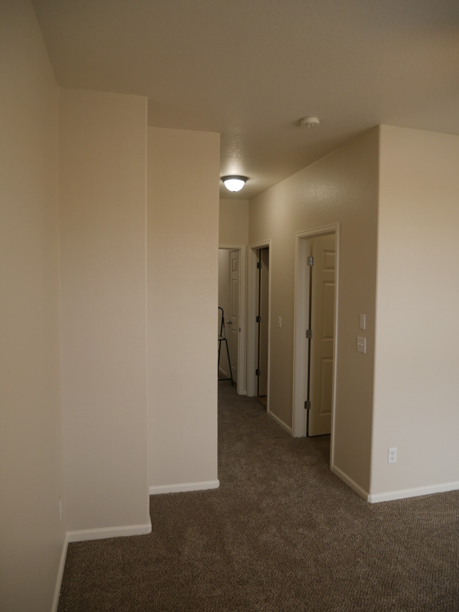 Building Photo - 5461 Water Tower Promenade