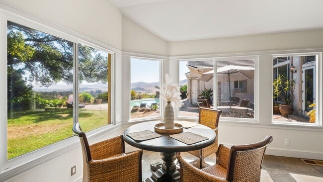 Building Photo - Hilltop Estate in Green Valley-Fully Furni...