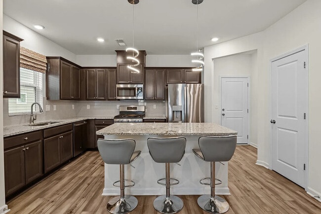 Building Photo - Earn Wealth While Leasing - Like a Homeowner - Lease to Own