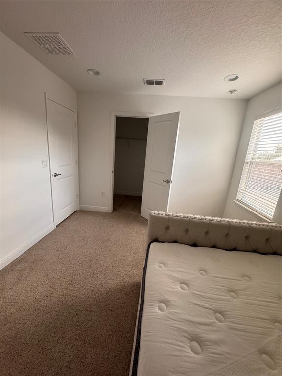 Building Photo - 11737 Verrazano Dr