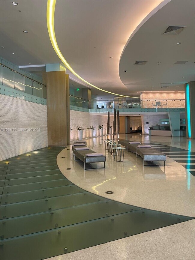 Building Photo - 92 SW 3rd St