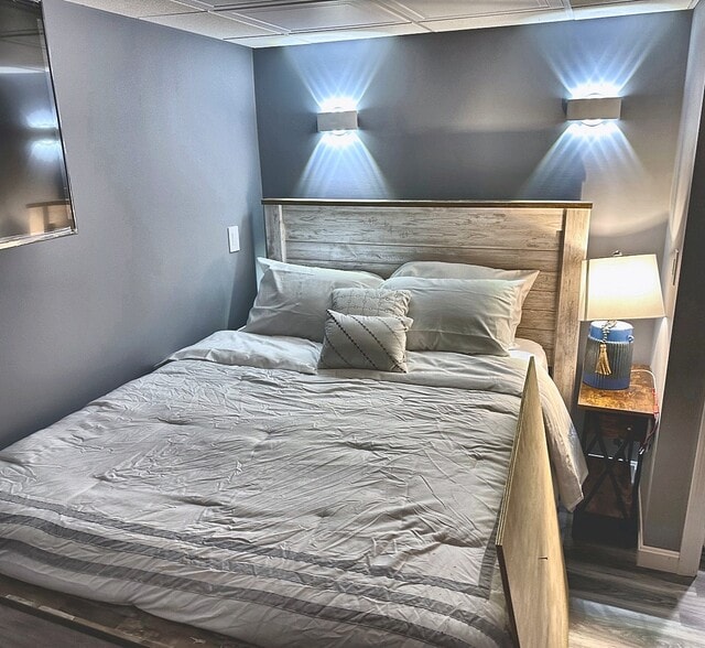 Queen Premium Bedding - 122 Allen Ave