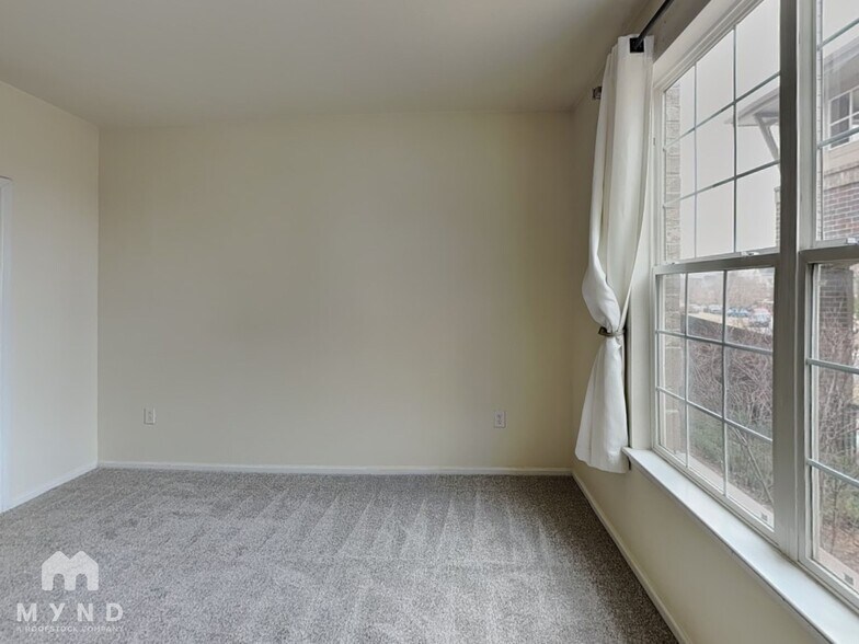 Building Photo - 3854 S Dayton Way