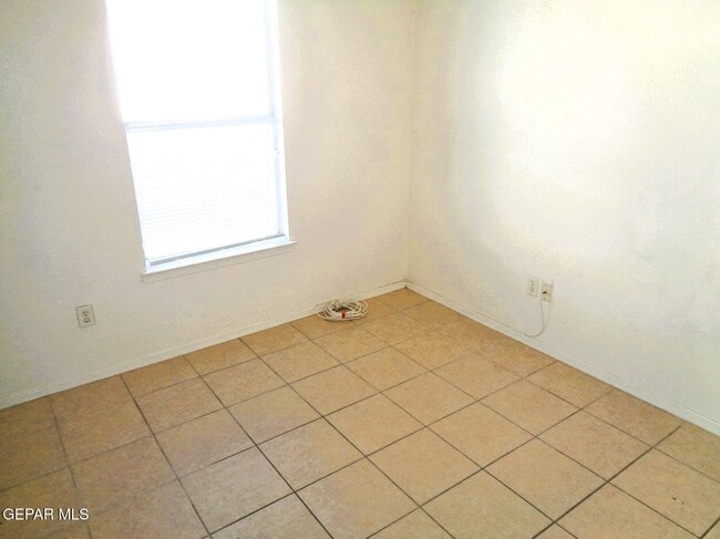 Building Photo - 12529 Tierra Norte Rd