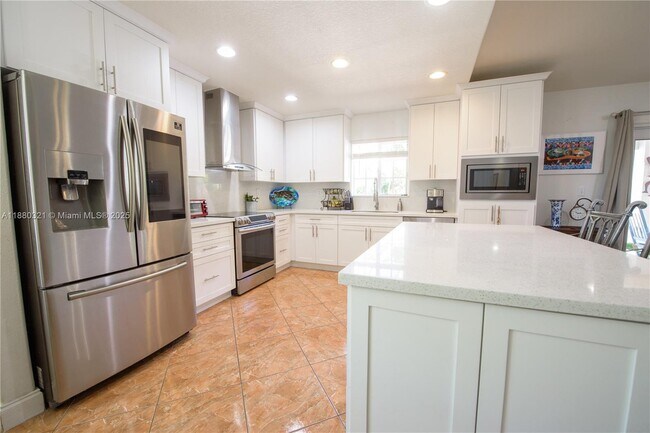 Building Photo - 27651 SW 155th Ave
