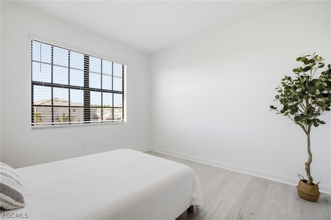 Building Photo - 14303 Pine Lodge Ln