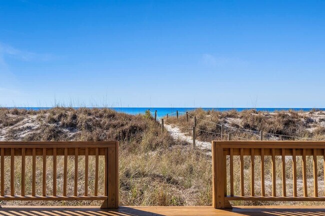 Building Photo - 9618 Beach Blvd