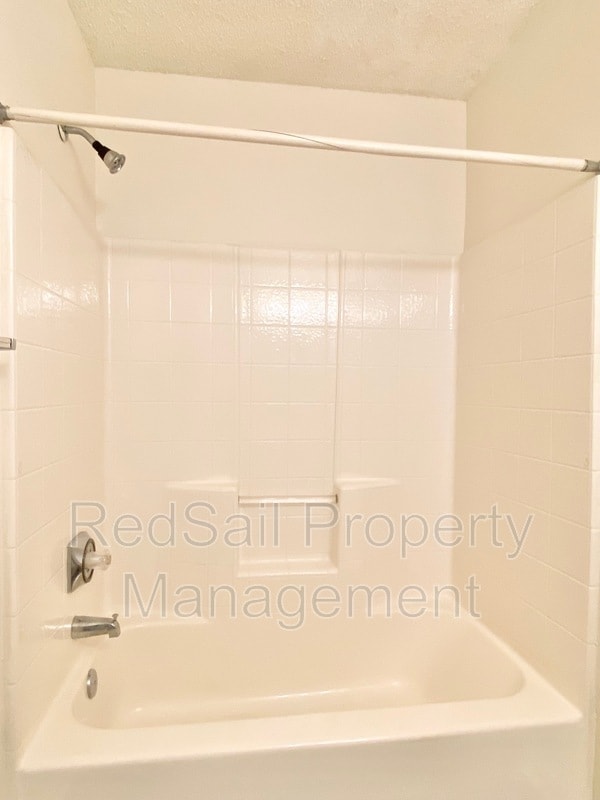 Building Photo - 129 Watson Dr