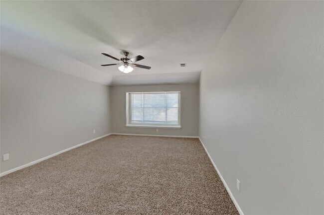 Building Photo - 6307 Briar Cross Ct