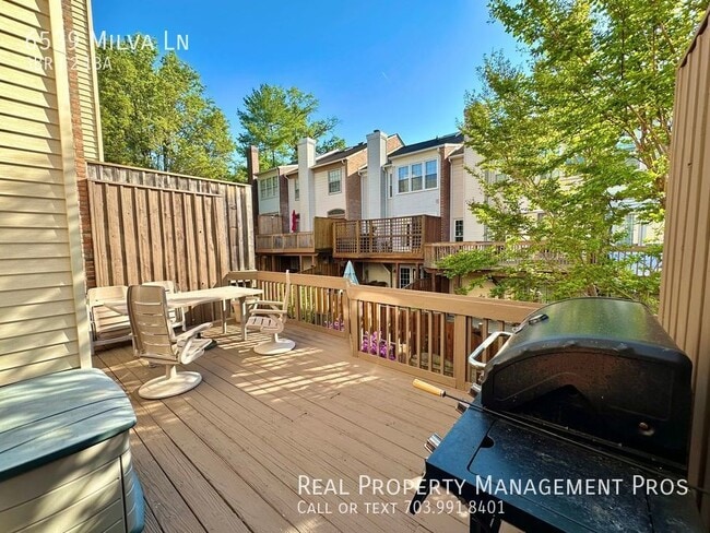 Building Photo - 6539 Milva Ln
