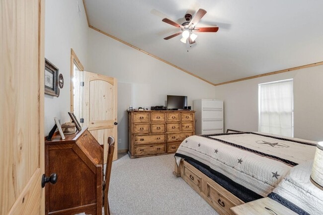 Building Photo - 2531 Recreational Road 3