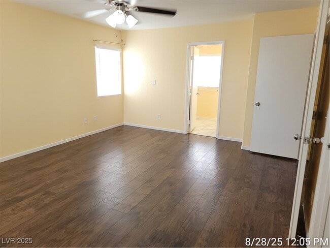 Building Photo - 818 Ribbon Grass Ave