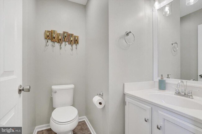 Building Photo - 780 Blossom Hill Ln