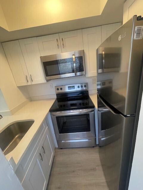 Building Photo - 411 SE 10th St