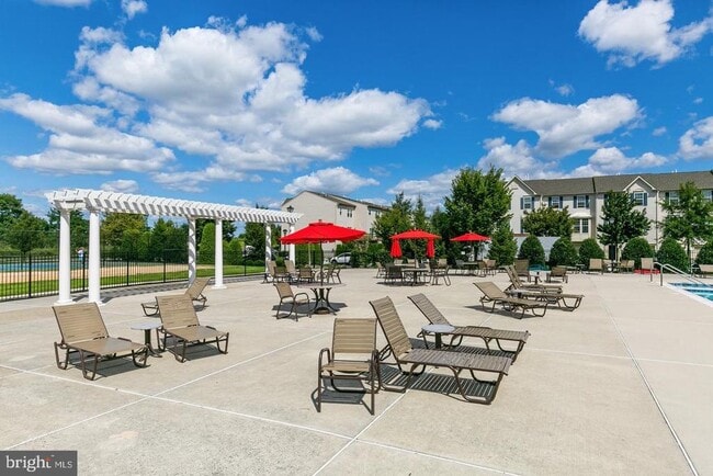 Building Photo - 1802 Nathan Dr