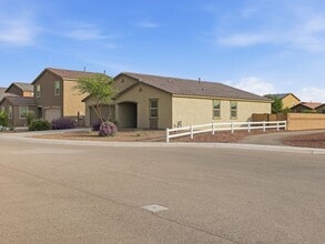 Building Photo - 12395 N Pomeroy Ave