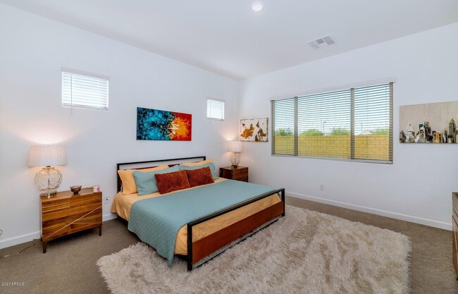 Building Photo - 16979 W Alameda Rd