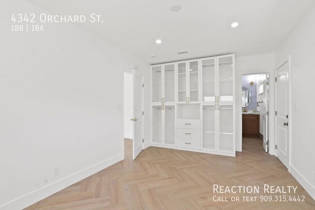 Building Photo - 4342 Orchard St