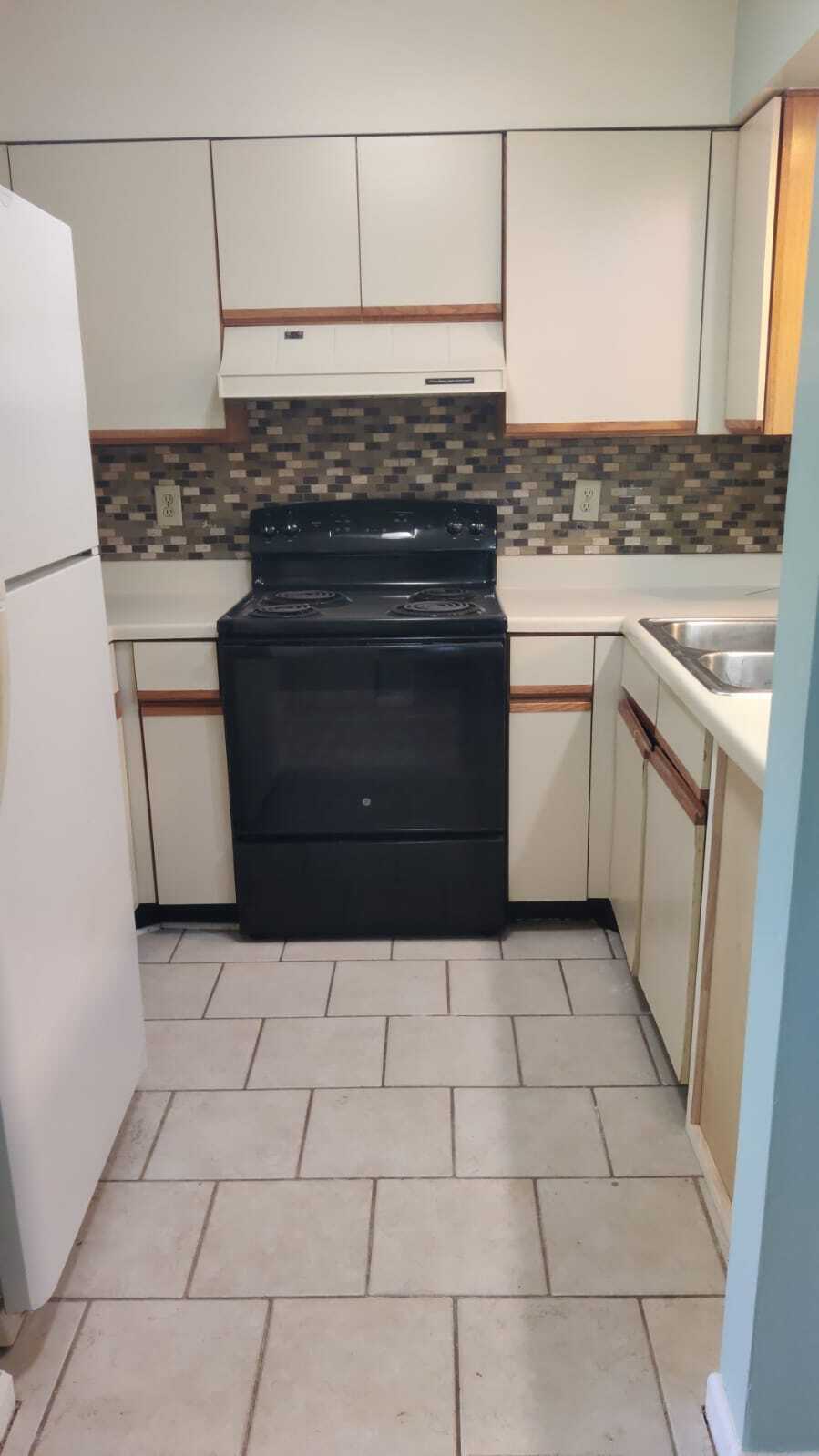 Building Photo - 2925 Carriage Row Ln