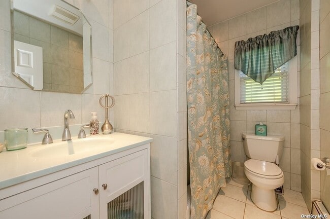 Building Photo - 530 W Olive St