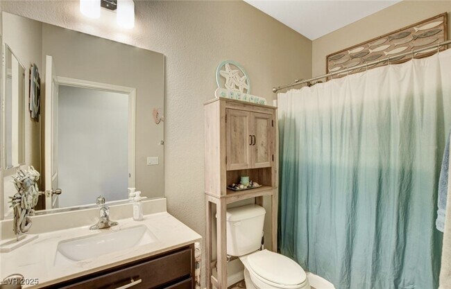Building Photo - 676 Tremaine Ct