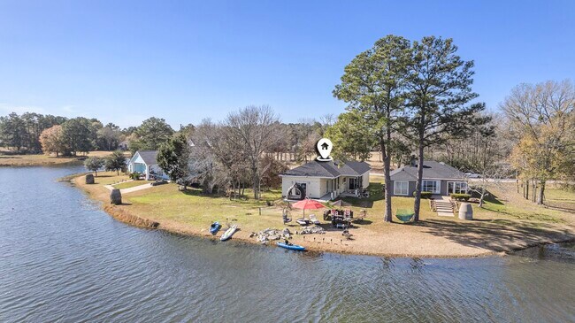 Building Photo - 475 Pinnacle