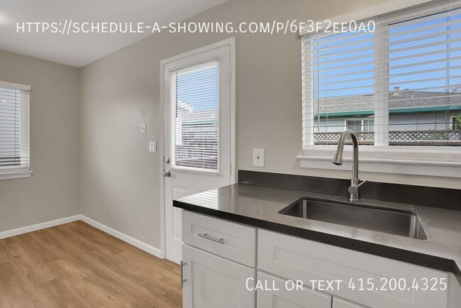 Building Photo - Move-In Special: Enjoy Reduced Annualized ...