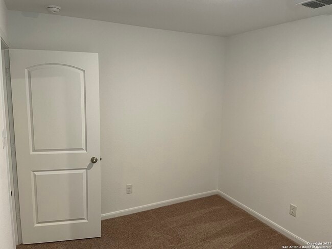 Building Photo - 10930 Chatham Ct