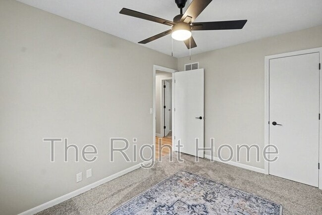 Building Photo - 13968 Meadow Ridge Rd