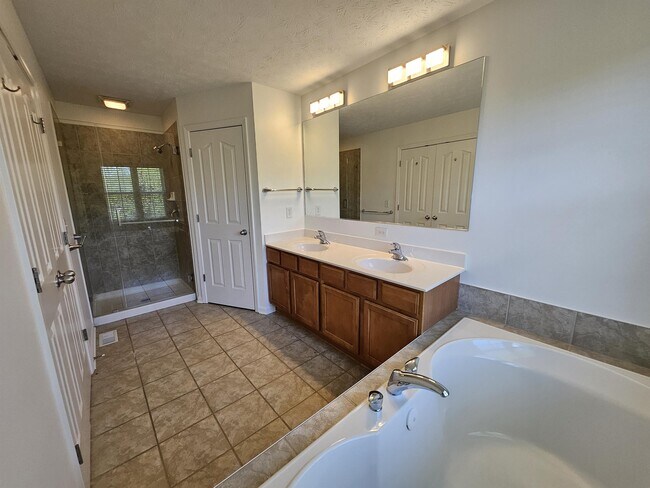 Building Photo - 11794 Harvard Ln