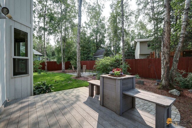 Building Photo - 12761 Rivulet Cir