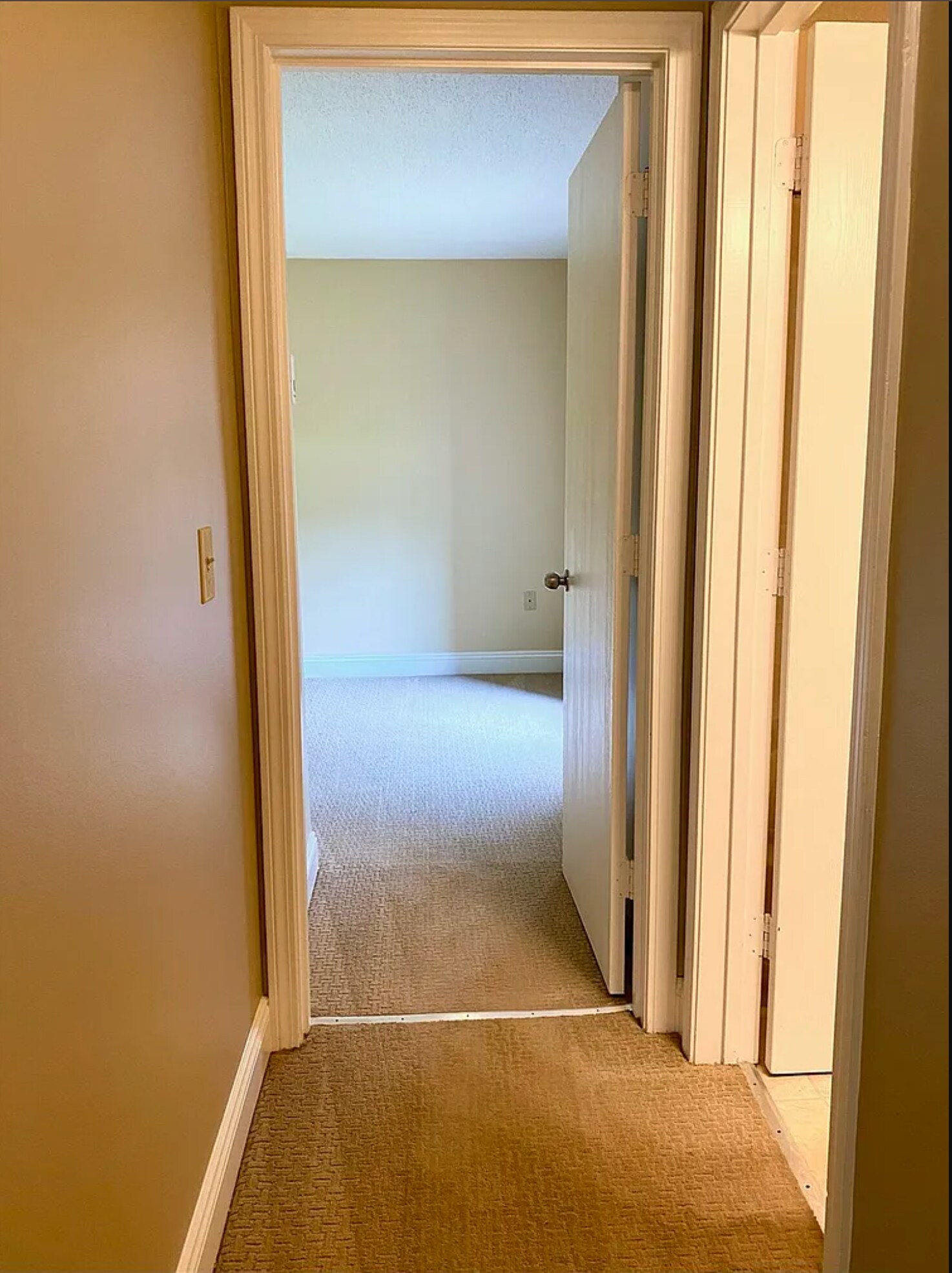 Building Photo - 132 Eastern Ave