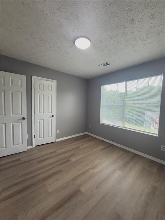 Building Photo - 1579 Picadilly Ct NE