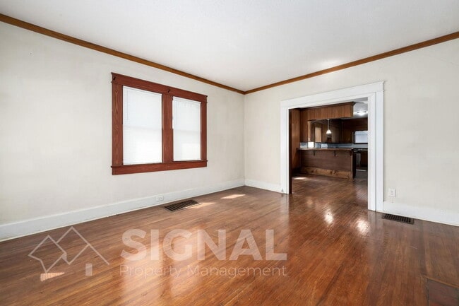 Building Photo - 1618 51st St W