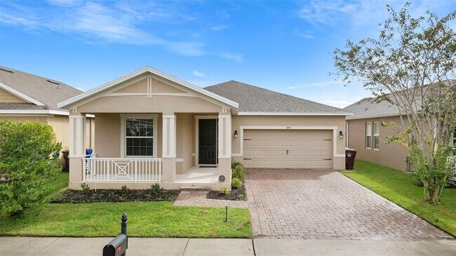 Building Photo - 1497 Softshell St