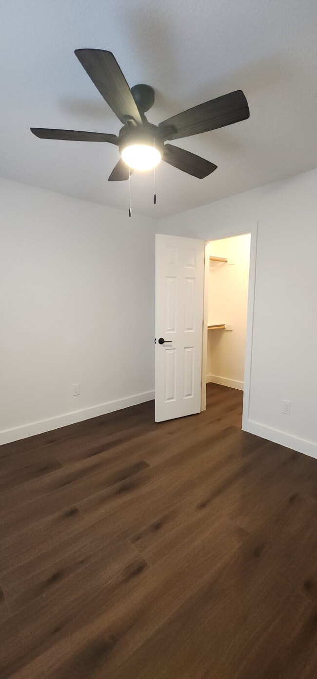 Building Photo - 1112 Concord Dr