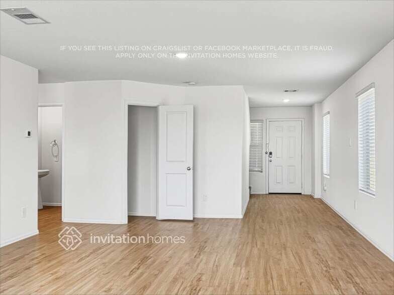 Building Photo - 18838 Charter Elm Dr