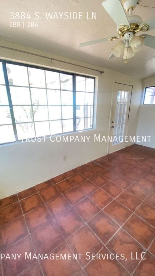Building Photo - 3884 S Wayside Ln