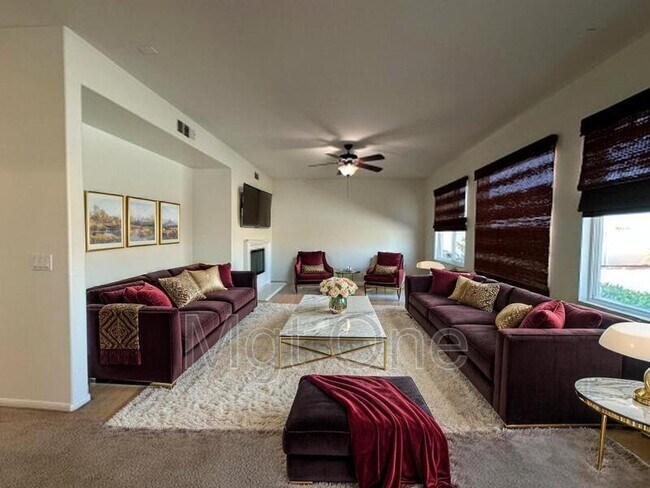 Building Photo - 1242 English Oak Way