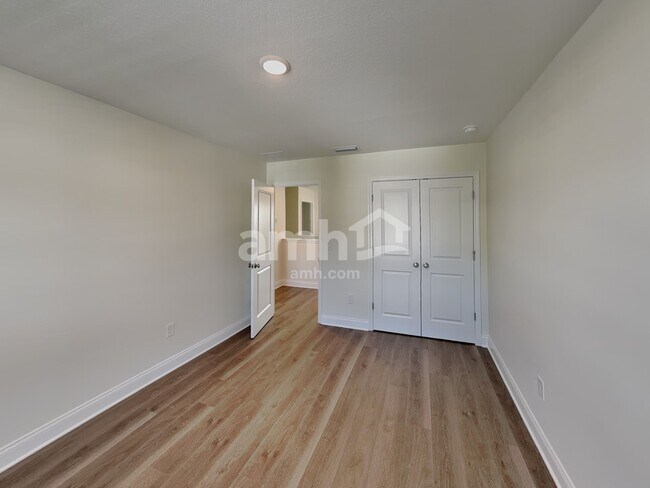 Building Photo - 5698 Dease Rd