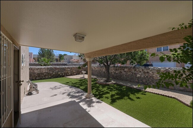 Building Photo - 7580 Le Conte Dr